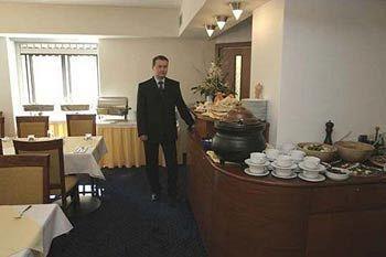 Coronet 4* Praag